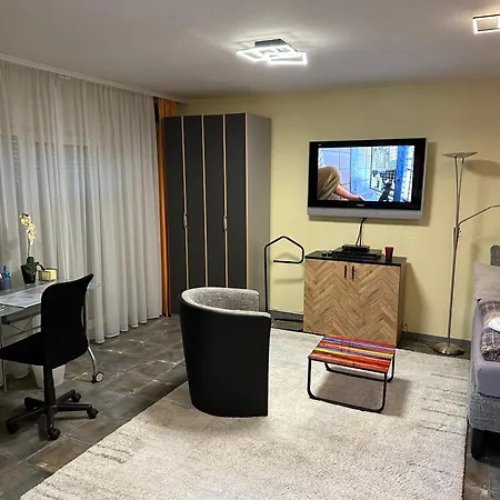 House Lounge شقة *