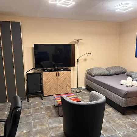 House Lounge *